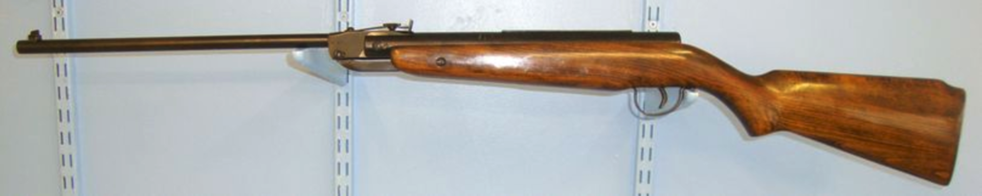 1960-1970 Webley Falcon .22 Calibre Break Action Air Rifle Early '186' Serial Number - Image 2 of 3