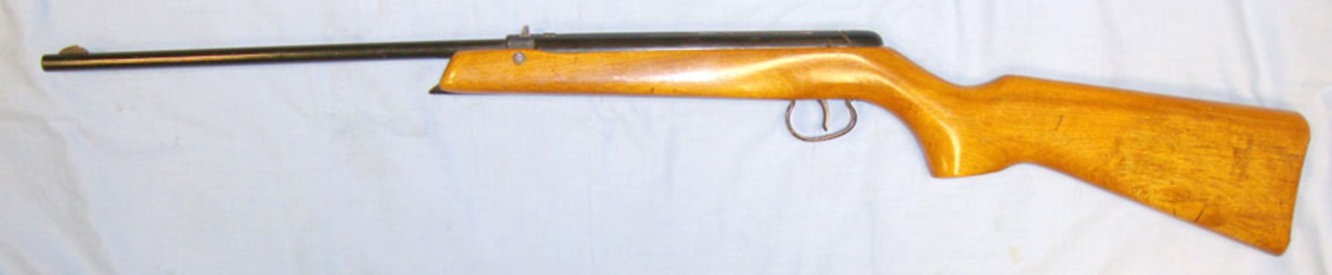 1964-1968 B.S.A Merlin .22 Calibre Under Lever Air Rifle. Sn 9602. 9602 Birmingham Small Arms - Image 2 of 3