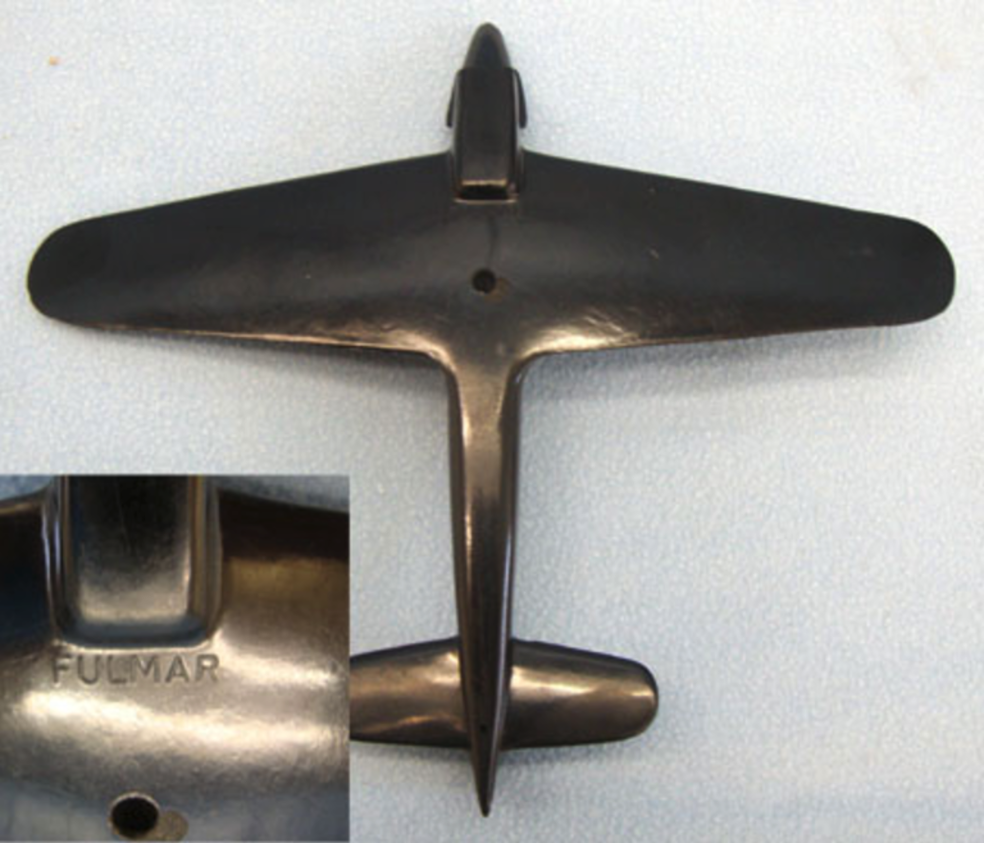 WW2 Royal Air Force & Royal Observer Corps 'Bakelite' Recognition Model of a Fairey Fulmar - Image 3 of 3