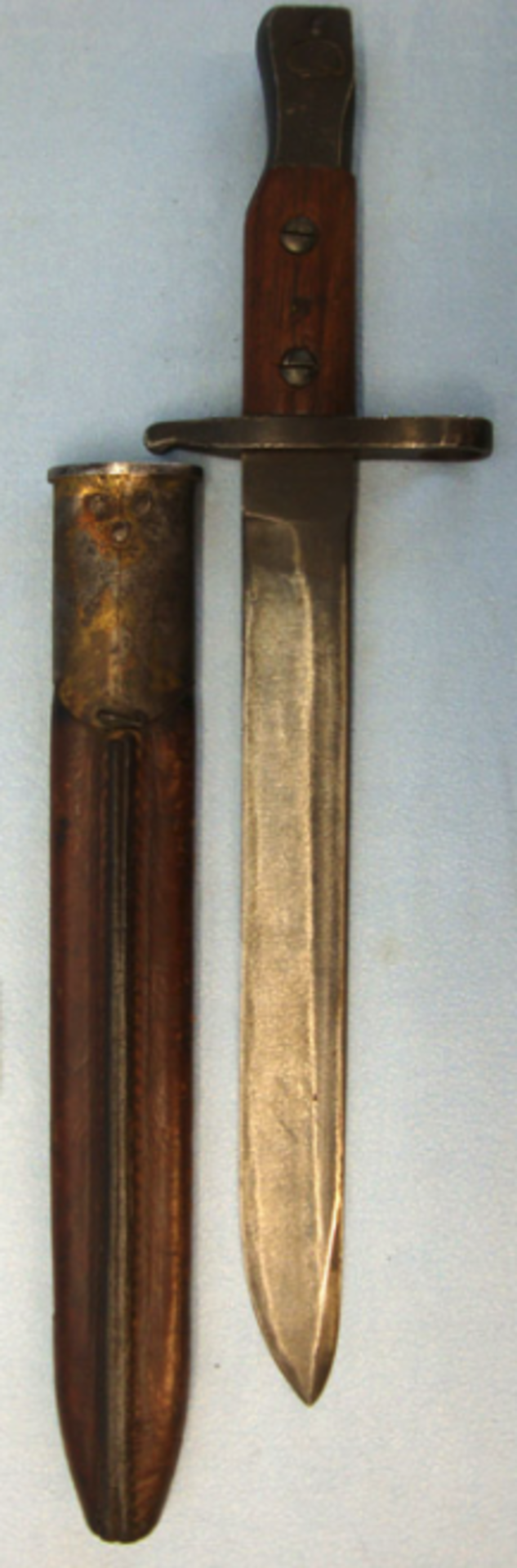 British Contract Ross Bayonet & 1915 Dated MK 1 Leather Scabbard. - Image 2 of 3