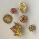 Assorted vintage brooches. Includes free UK delivery.