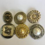 Assorted vintage scarf clips. Includes free UK delivery.