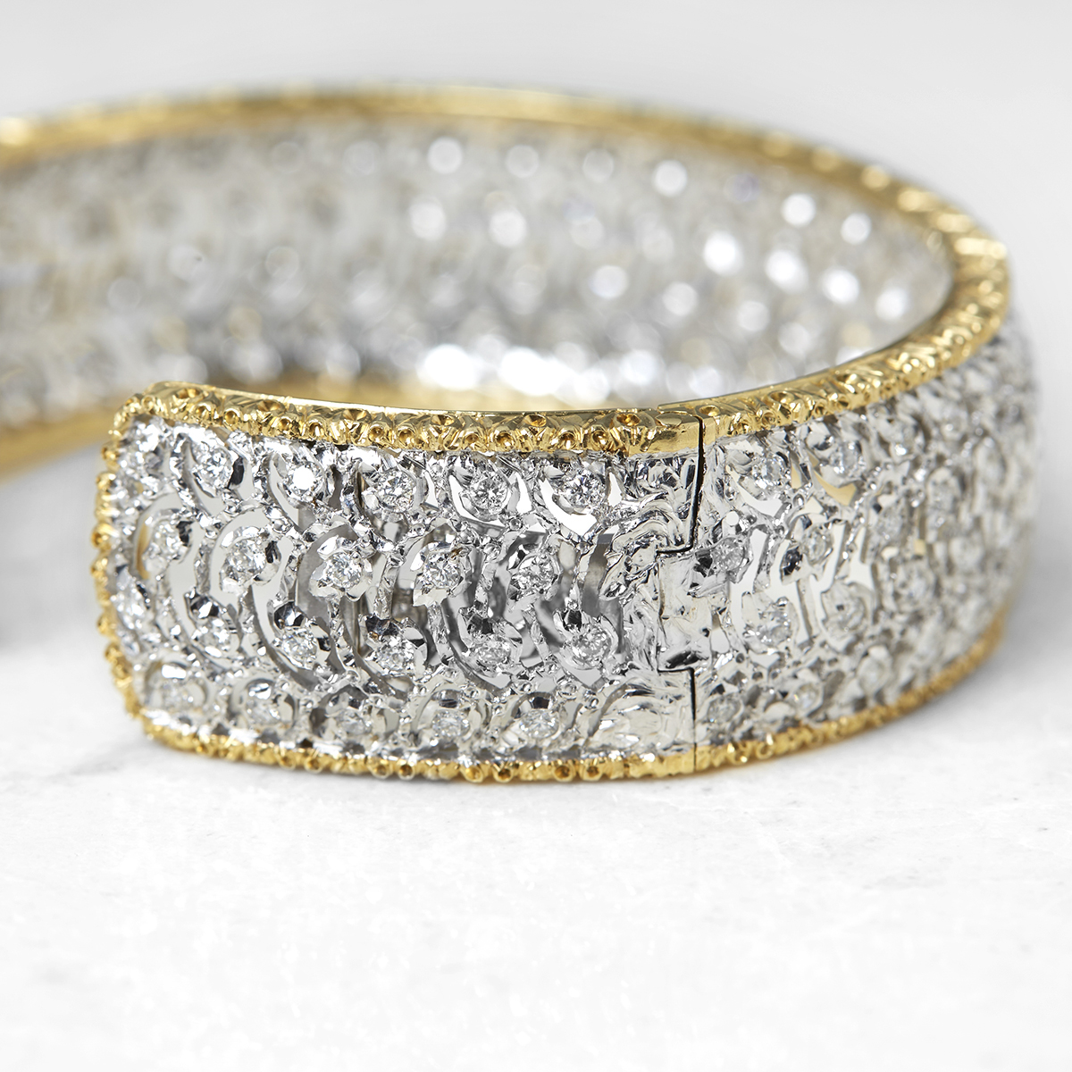 Buccellati, 18k White & Yellow Gold 5.00ct Diamond Cuff Bracelet - Image 5 of 9