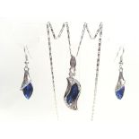 SILVER EARRING AND NECKLACE SET BLUE SWAROVSKI ELEMENT CRYSTAL