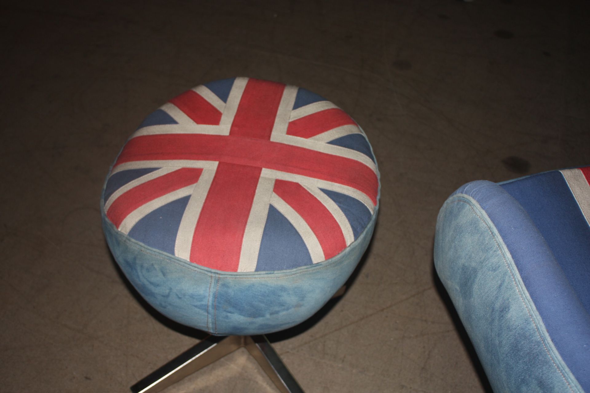 Union Jack Egg Chair + Ottoman - Image 8 of 9