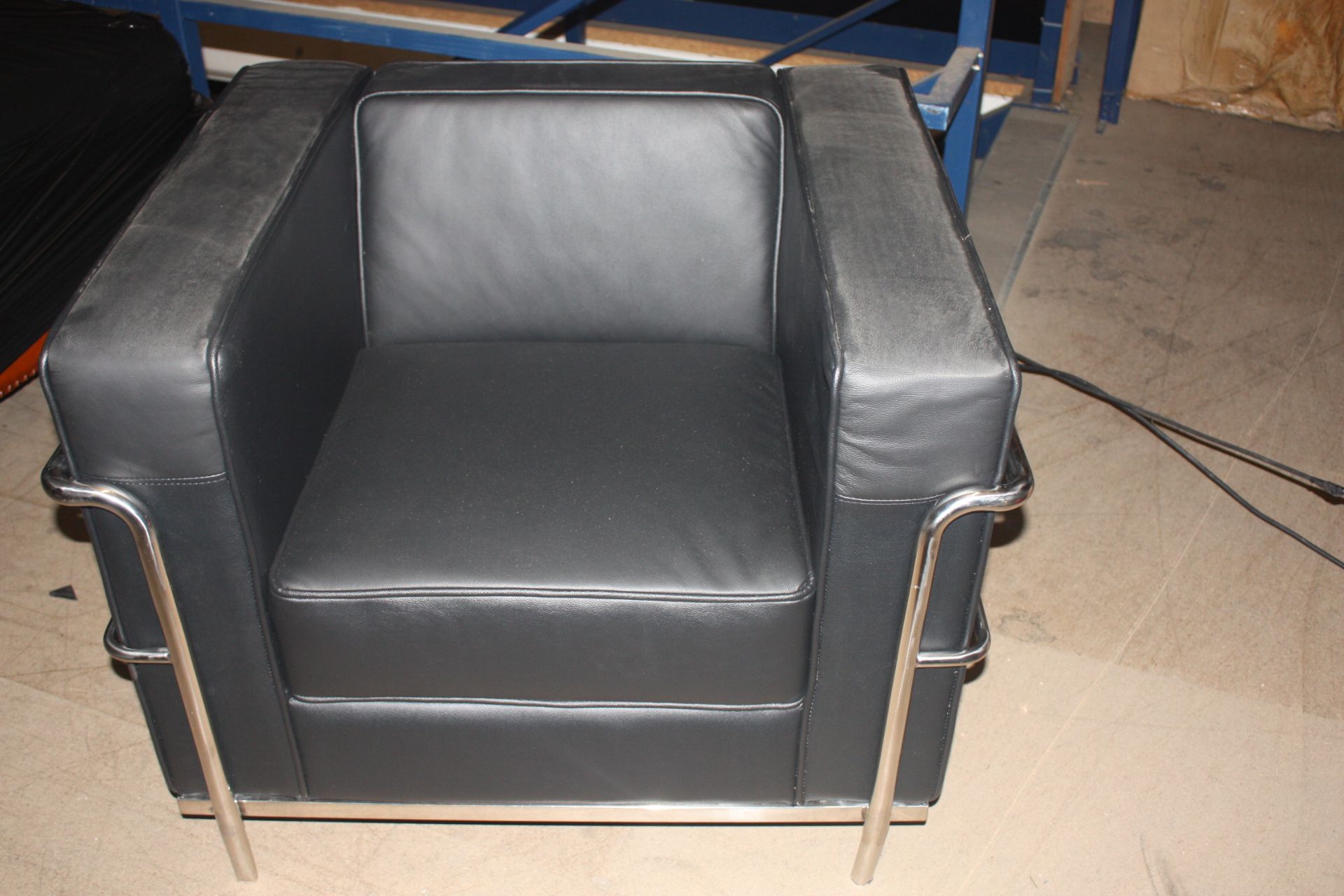 Le Corbusier LC2 Petit Modele Inspired Armchair - Image 4 of 4