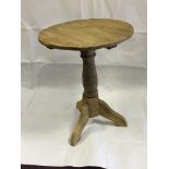 Round side occasional table wood