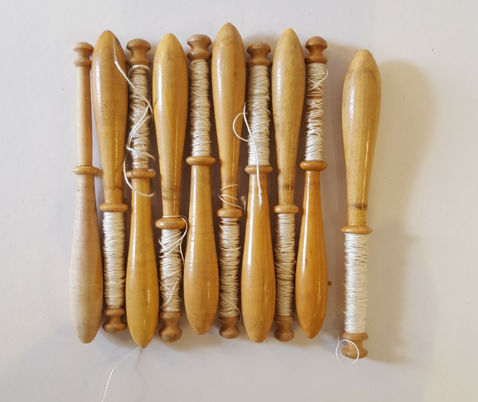 10 Vintage Wooden Lace Bobbins 7cm to 10cm long