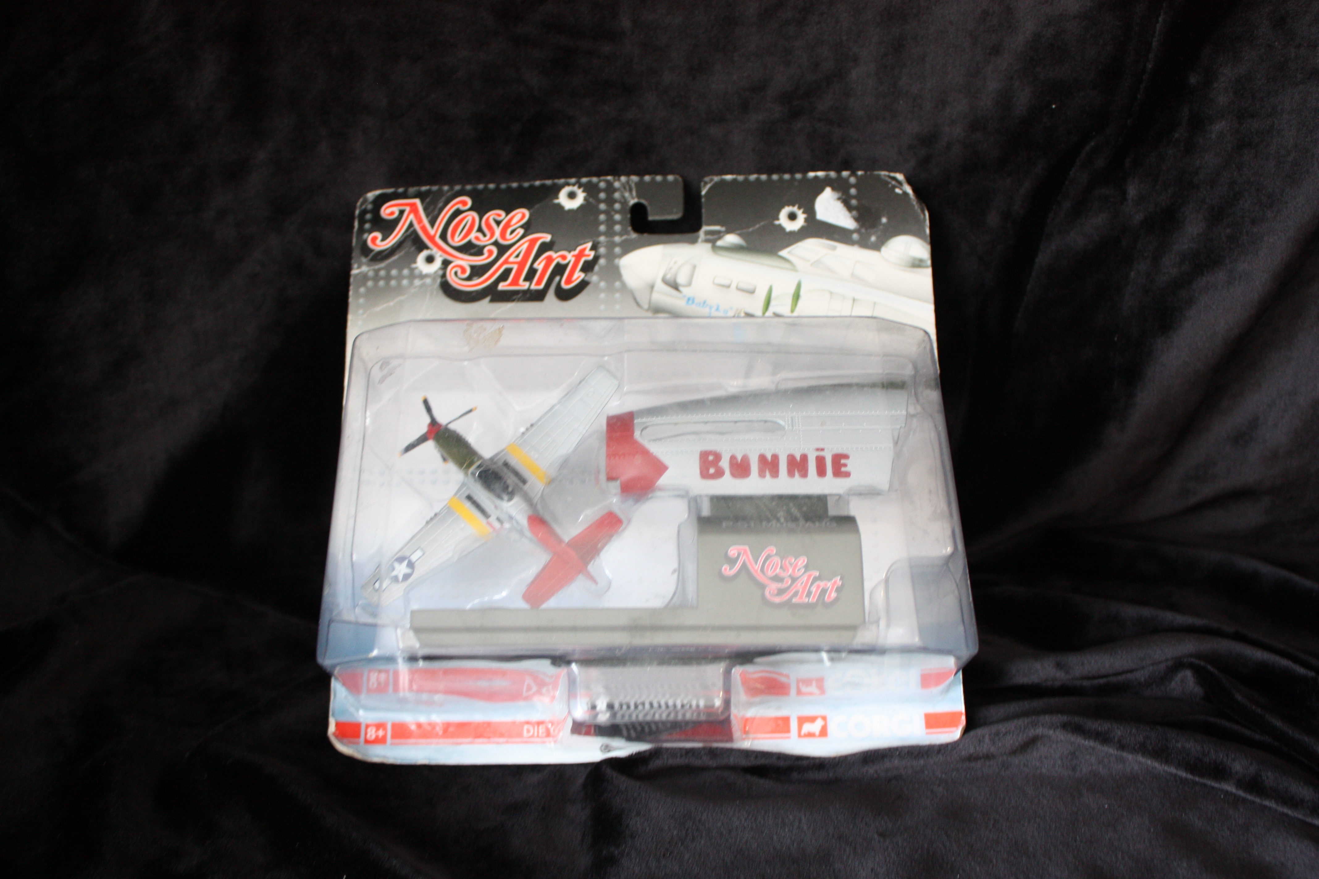 Corgi "Nose Art" P-51 Mustang "Bunnie" Collectors Model - Image 2 of 3