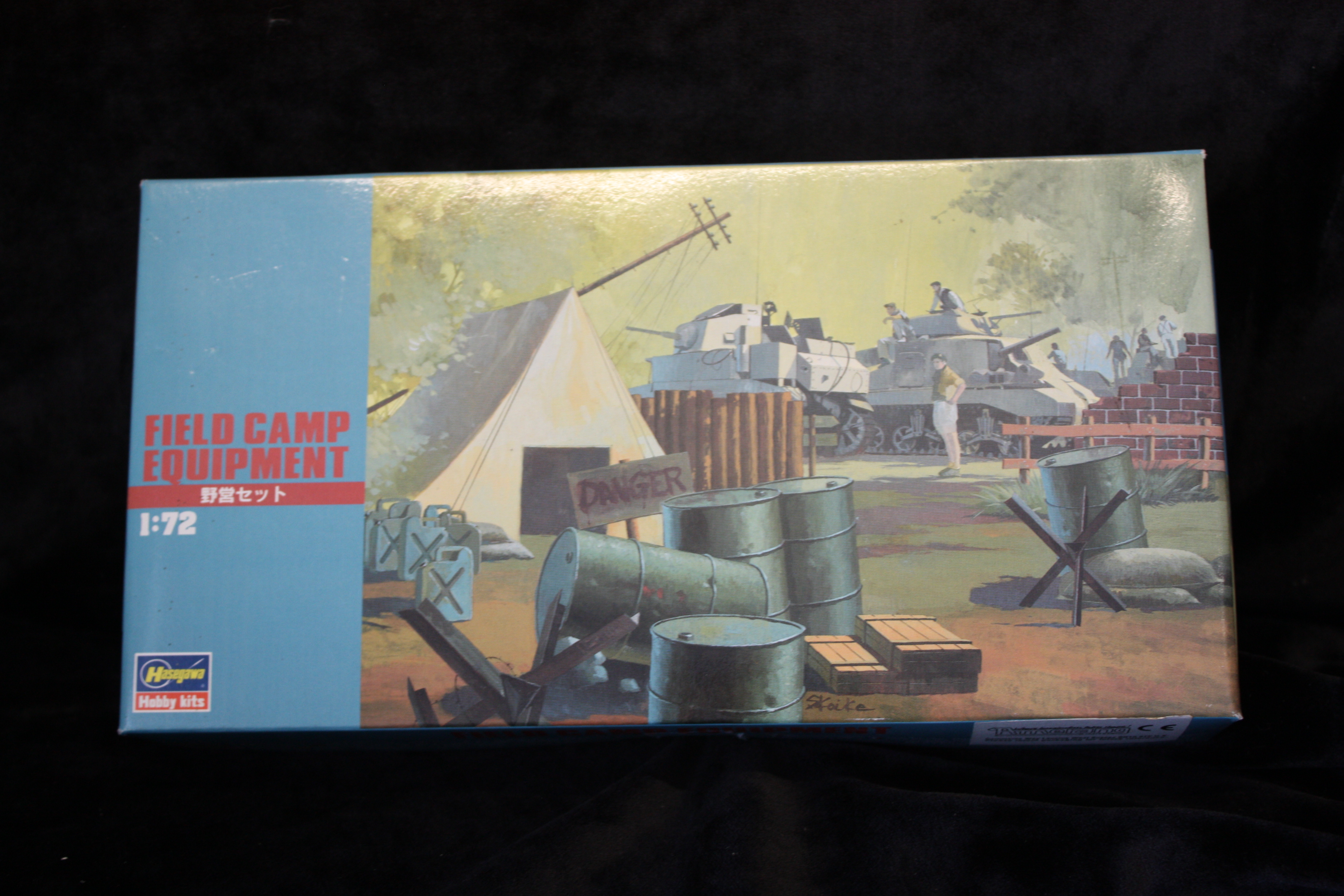 Hasegawa Field Camp Equipment 1:72 Scale Model Kit