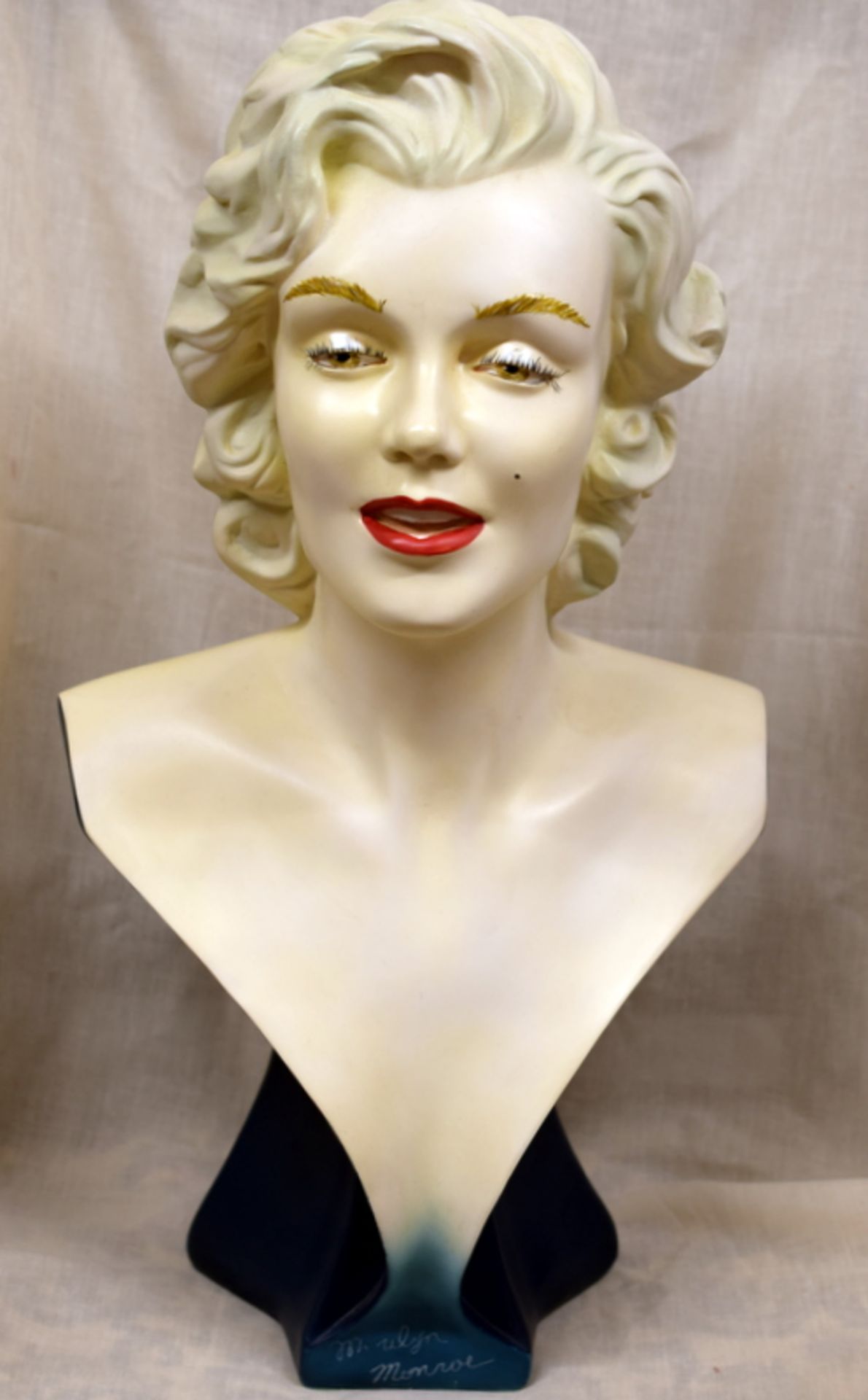 Marilyn Munro Composite Bust with signature