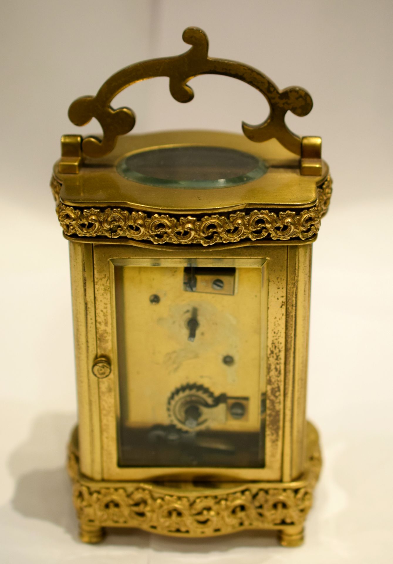 French 1880s Serpentine Brass Carriage Clock & Leather Case - Image 7 of 7