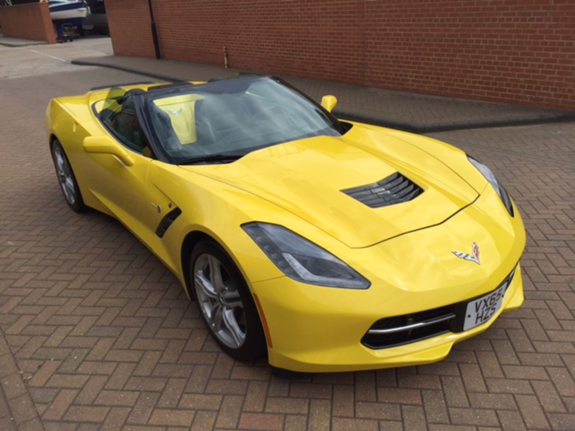 2016 Chevrolet Stingray Convertible - Bild 30 aus 39