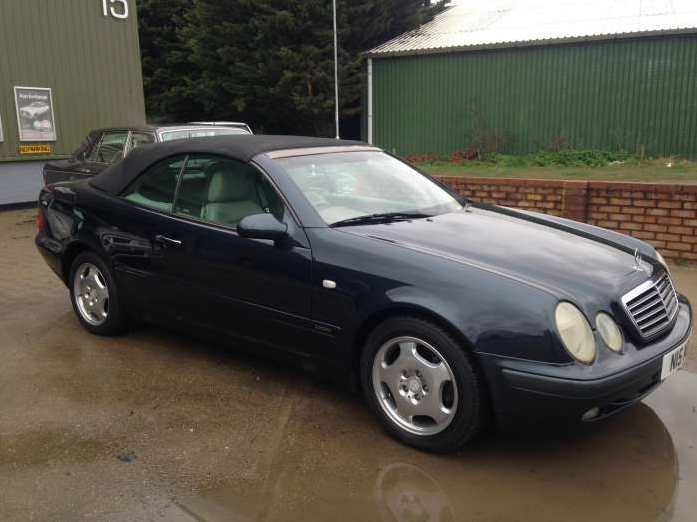 1999 Mercedes CLK 320 - Image 2 of 4