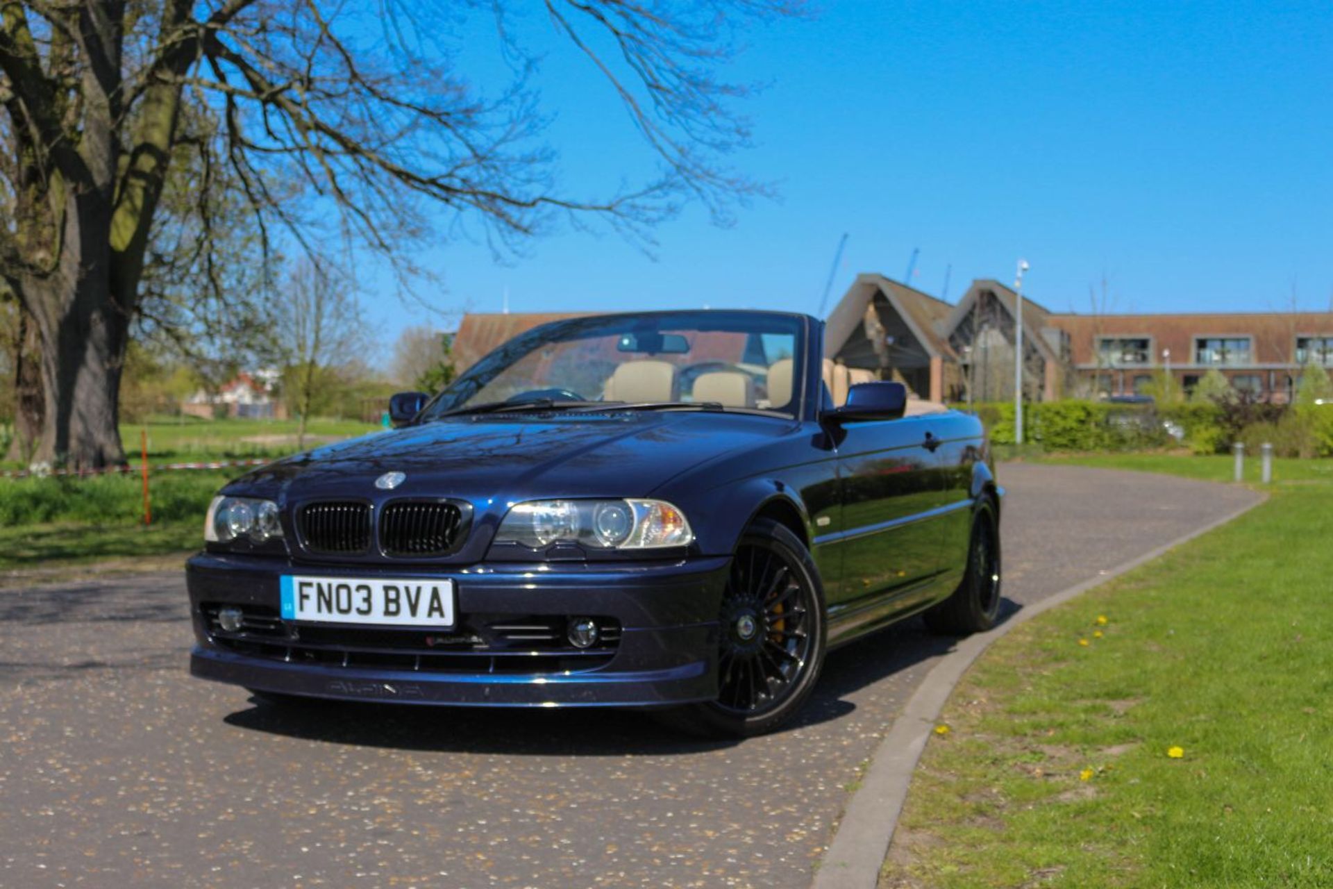 BMW ALPINA B3 3.4 2dr - Image 2 of 5