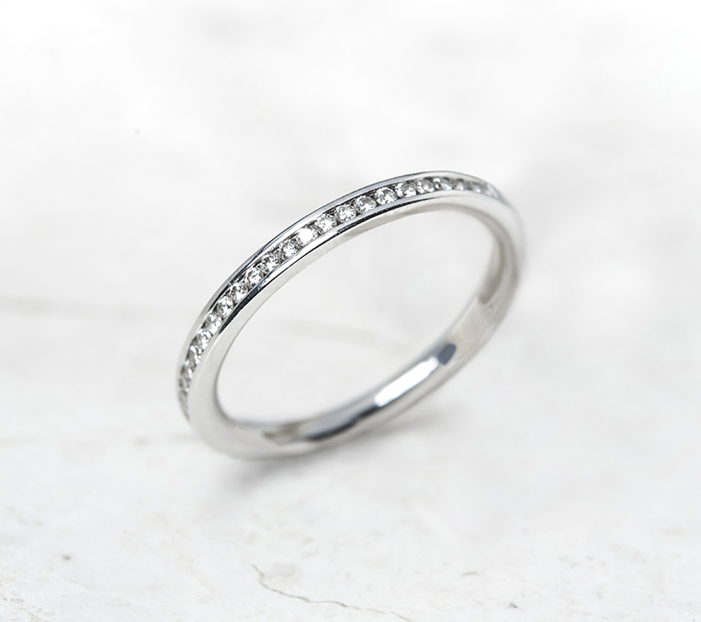 Unbranded 18k White Gold 0.25ct Diamond Half Eternity Ring - Image 5 of 5