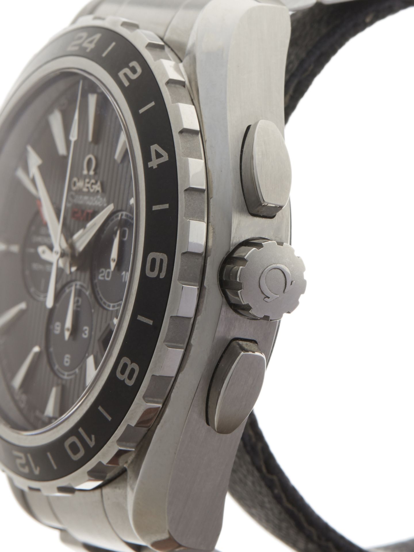 Omega Seamaster Aqua Terra GMT Chronograph 44mm Stainless Steel 231.13.44.52.06.001 - Image 4 of 9