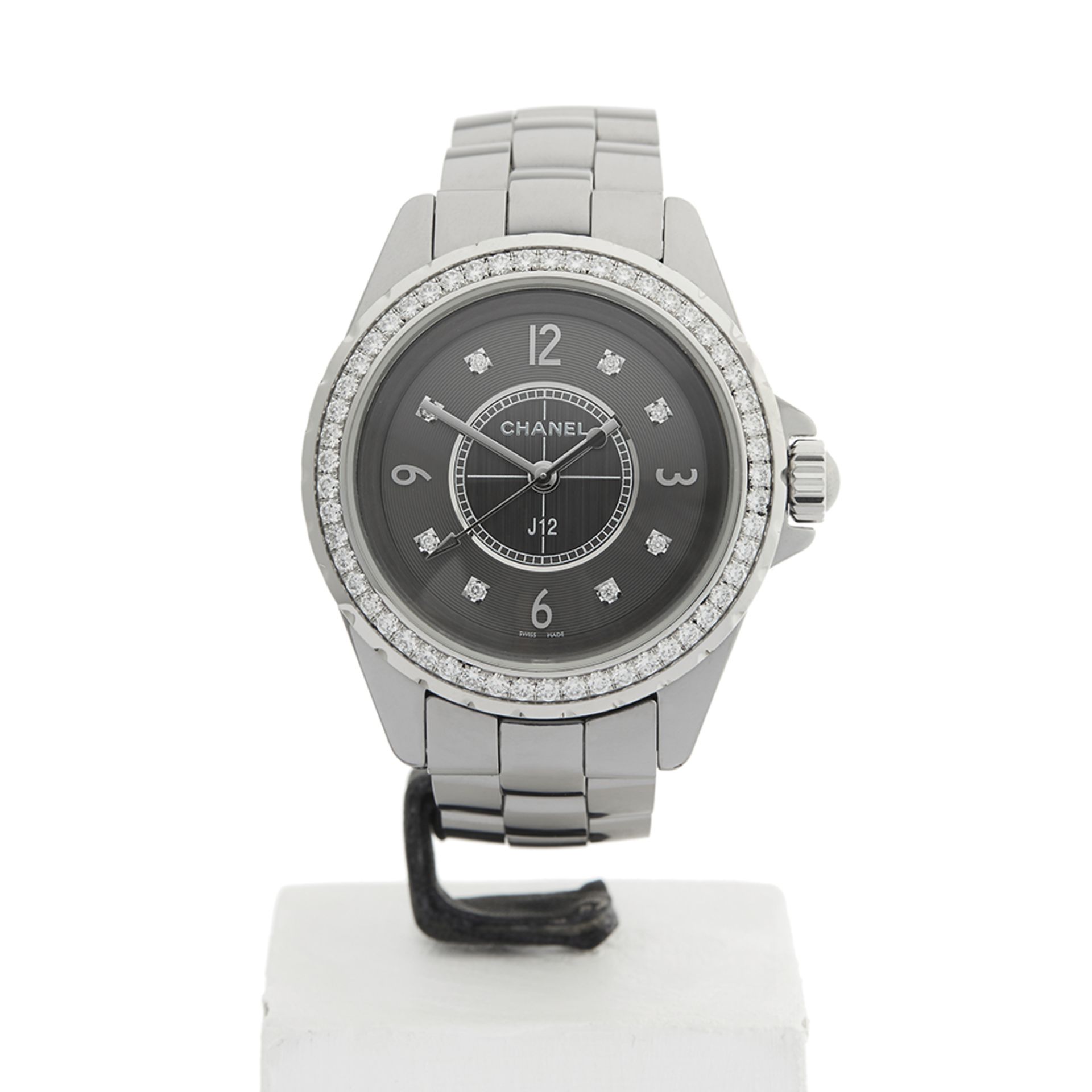 Chanel J12 Chromatic 33mm Grey Ceramic H2565 - Image 2 of 9