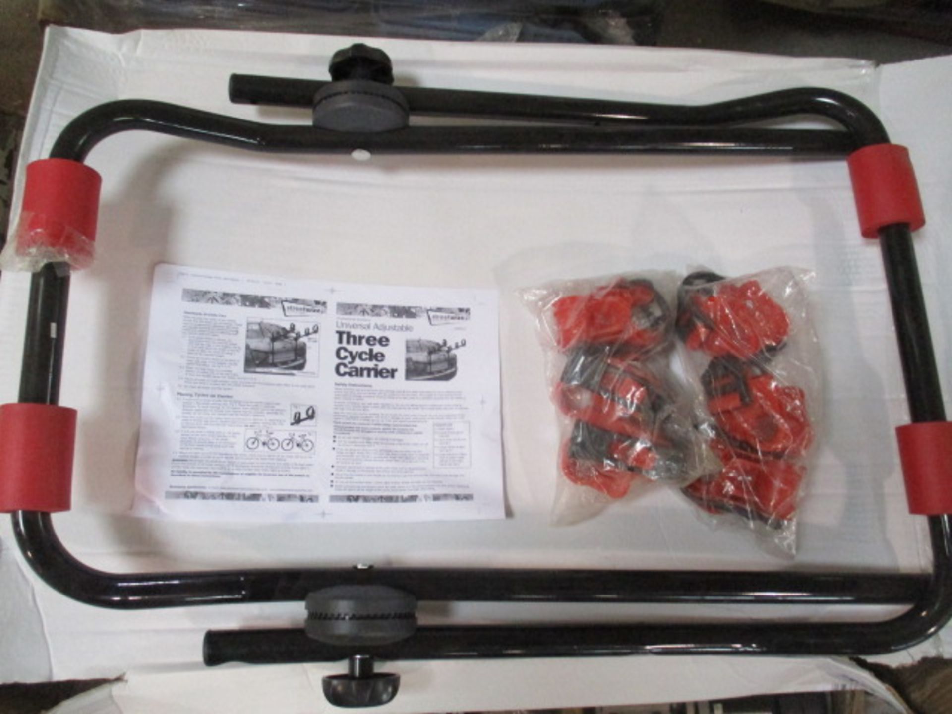 Unused boxed Streetwize 3 cycle carrier with all attachments RRP £39.99.