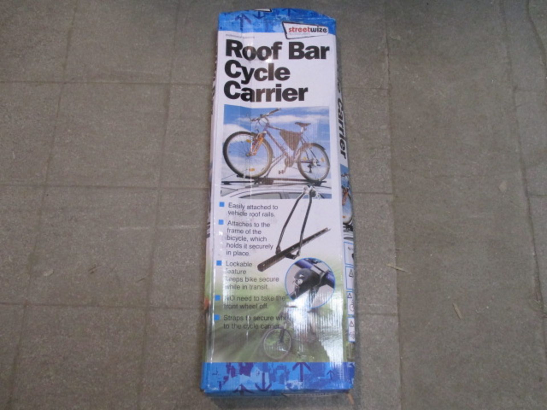 Unused boxed Streetwize roof bar cycle carrier RRP £24.99