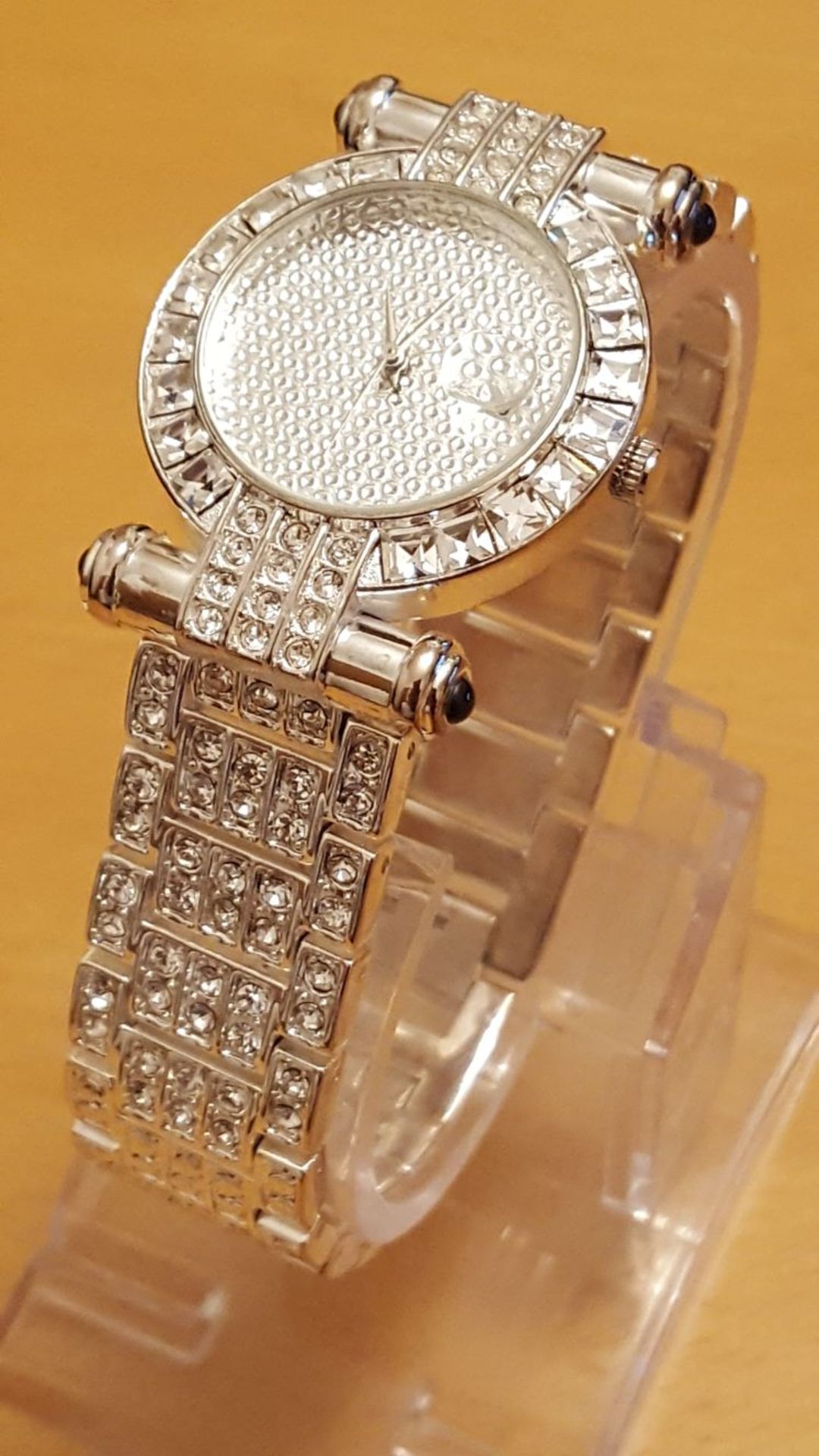 BRAND NEW LADIES SILVER FACE, SILVER DIAMENTE WATCH BY SOFTECH - RRP £149