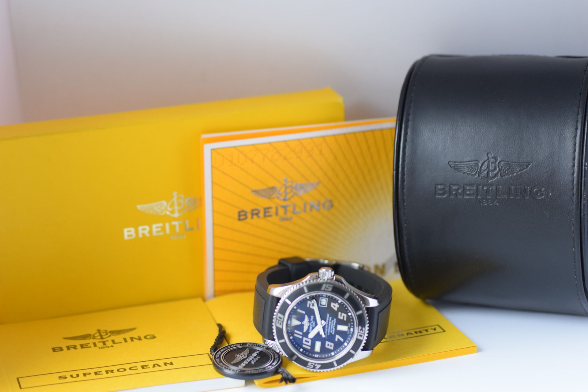 Breitling Superocean A17364 Watch with papers - Image 10 of 10