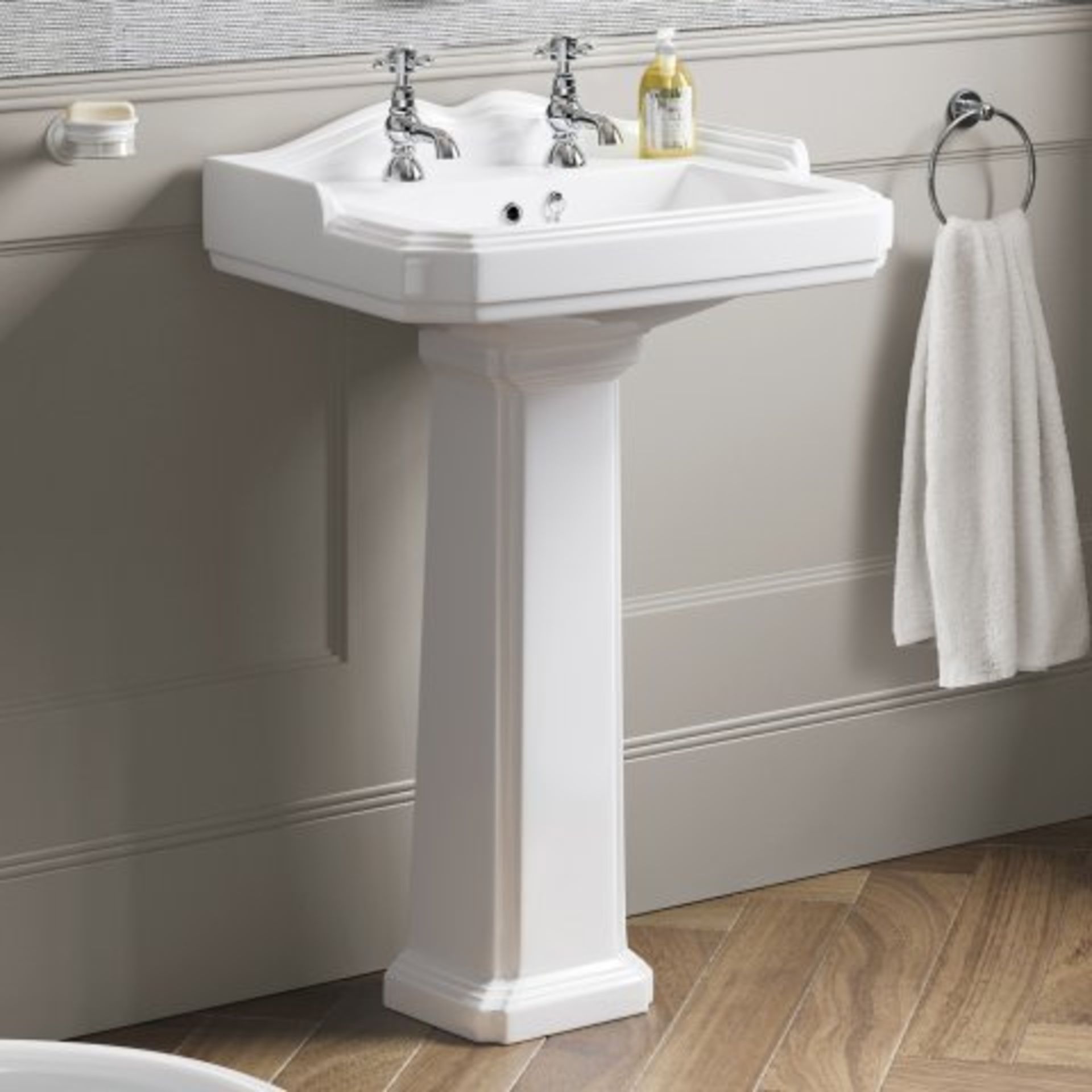 (AA217) Victoria Basin & Pedestal - Double Tap Hole. RRP £175.99. This traditional basin,
