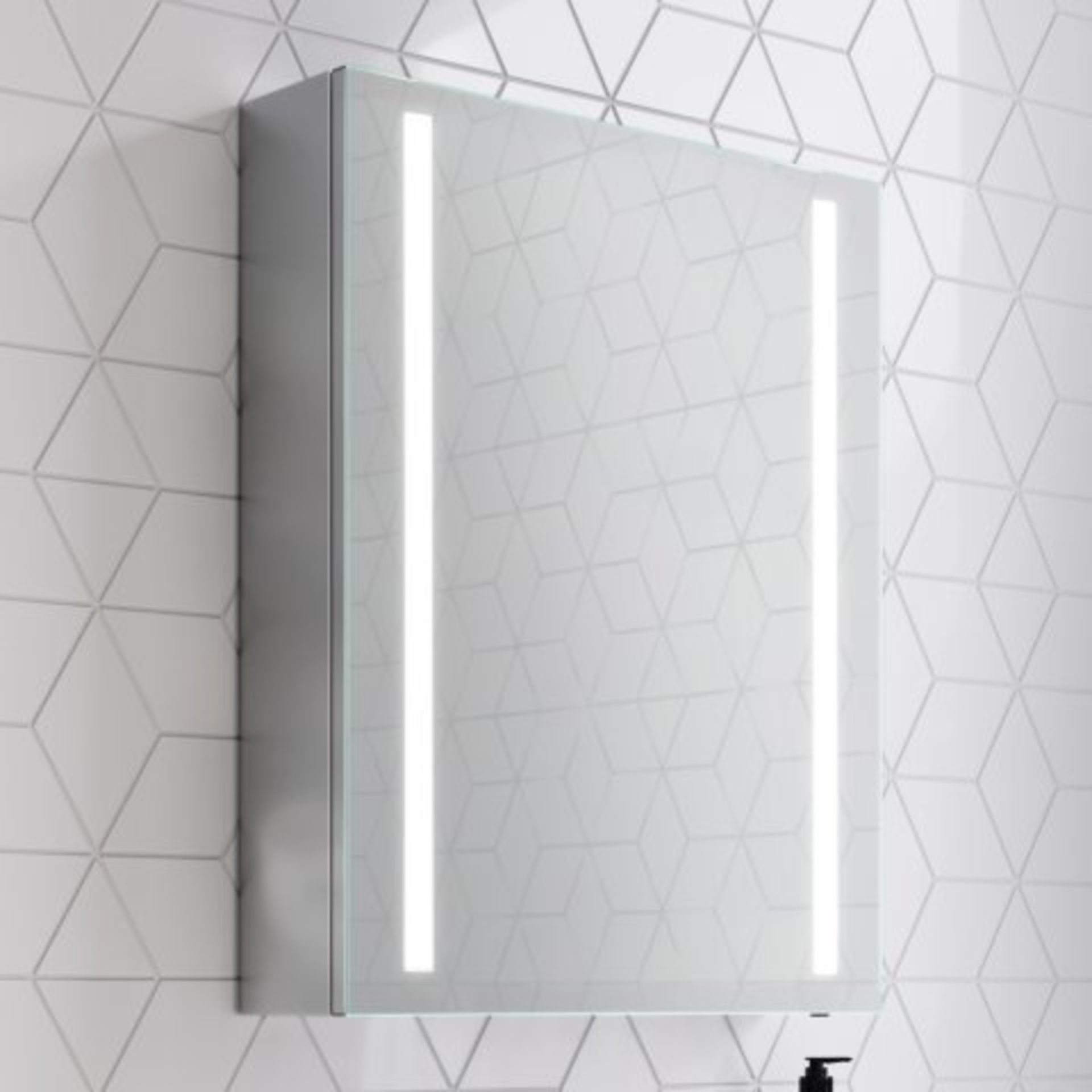 (AA13) 500x650mm Dawn Illuminated LED Mirror Cabinet. RRP £499.99. The 500x650mm Dawn Illuminated - Image 2 of 5