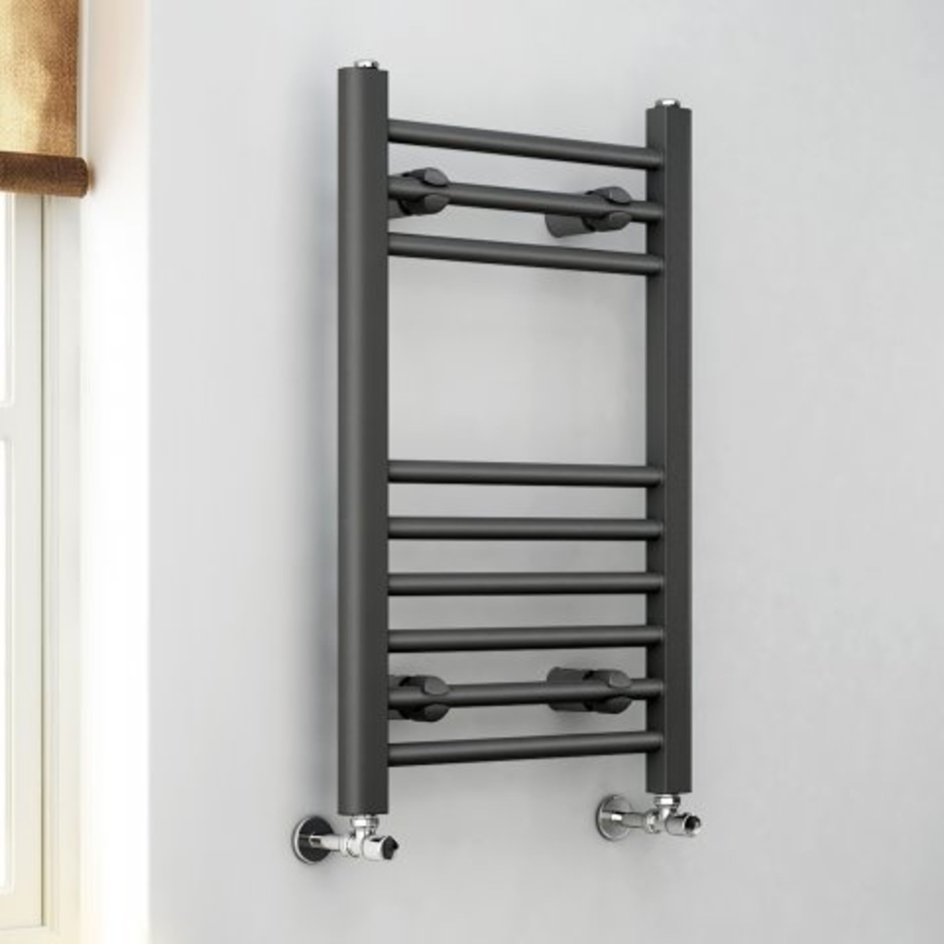 (AA99) 650x400mm - 20mm Tubes - Anthracite Heated Straight Rail Ladder Towel Radiator. Corrosion