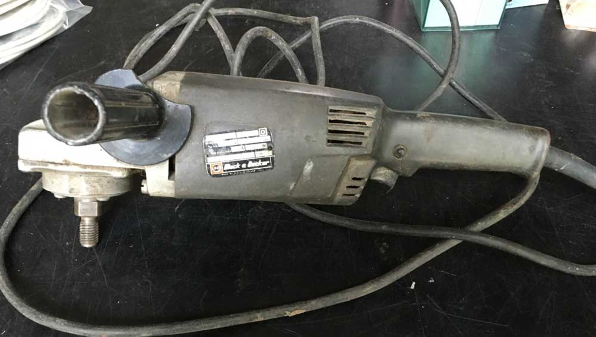 Black & Decker 7" Sander