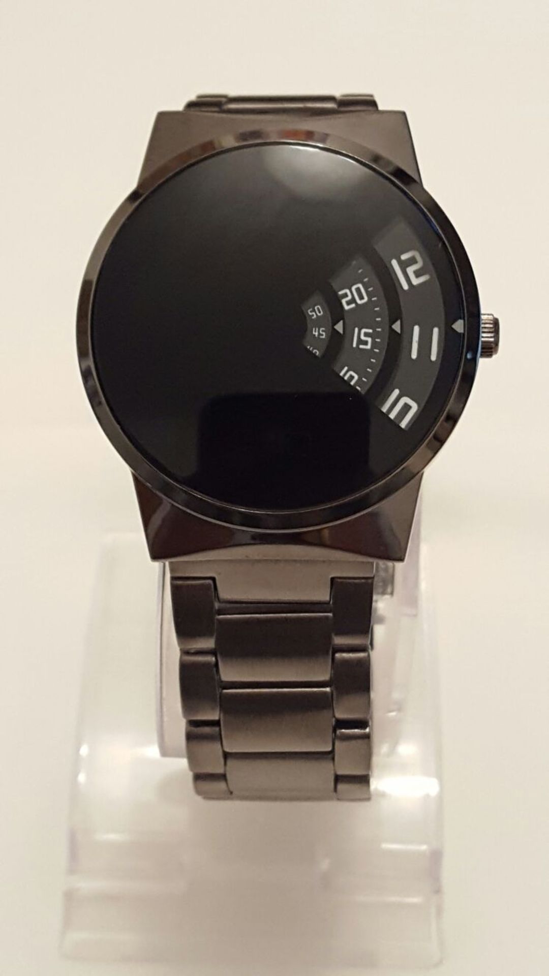 BRAND NEW GENTS BLACK ROUND FACE WATCH BY SOFTECH, QG1135M, WITH 1 YEAR WARRANTY - RRP £199