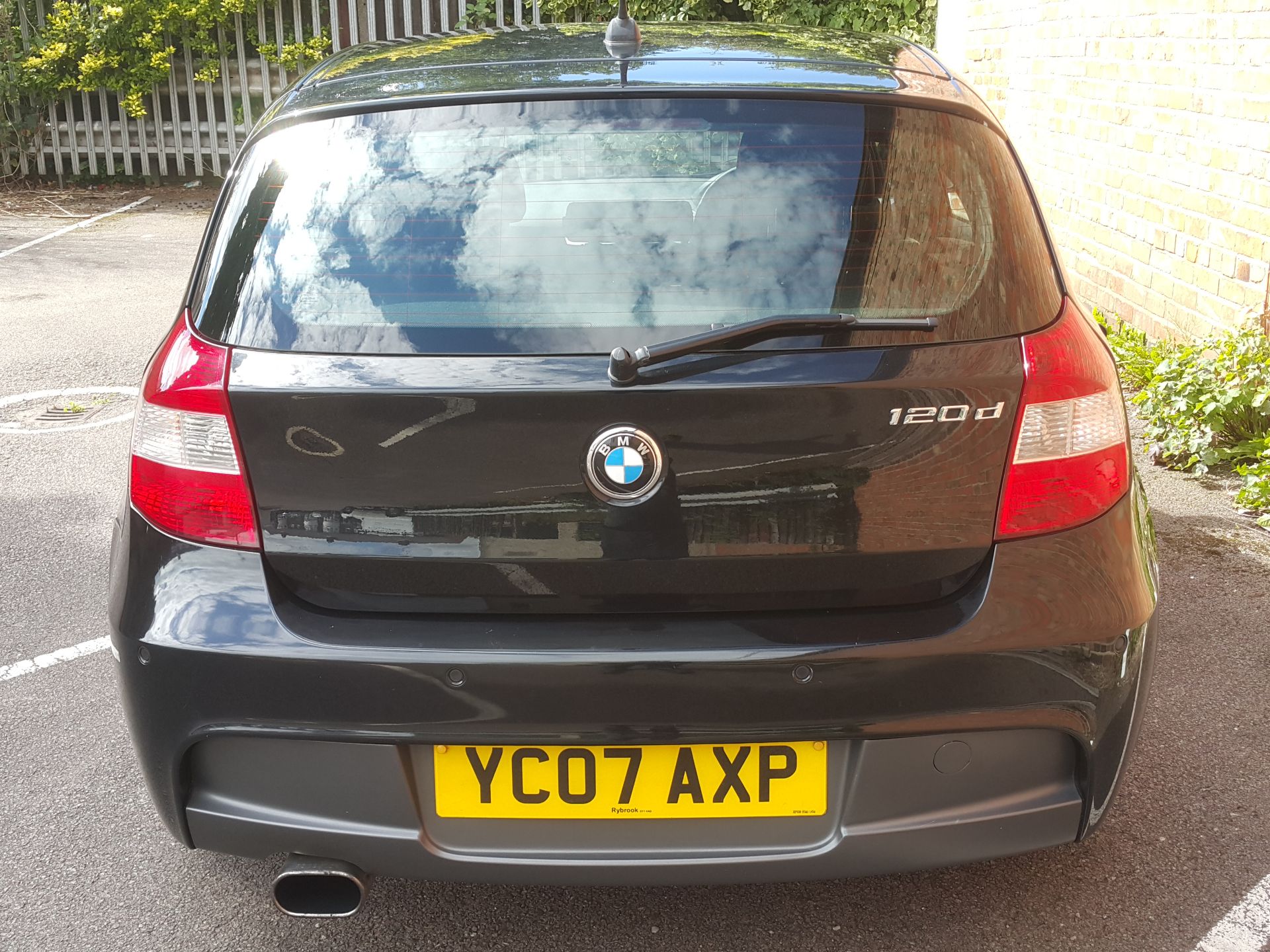 BMW 120D M SPORT 2.0 DIESEL 5Dr - Image 7 of 19