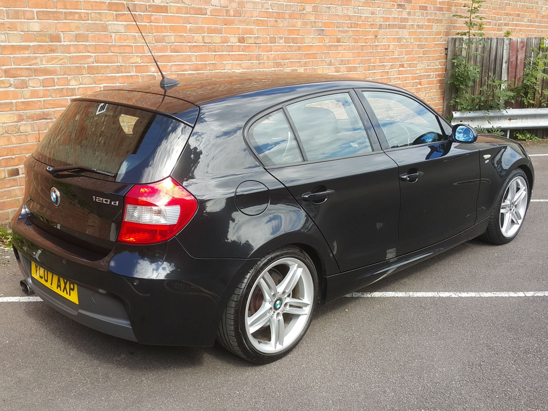 BMW 120D M SPORT 2.0 DIESEL 5Dr - Image 6 of 19