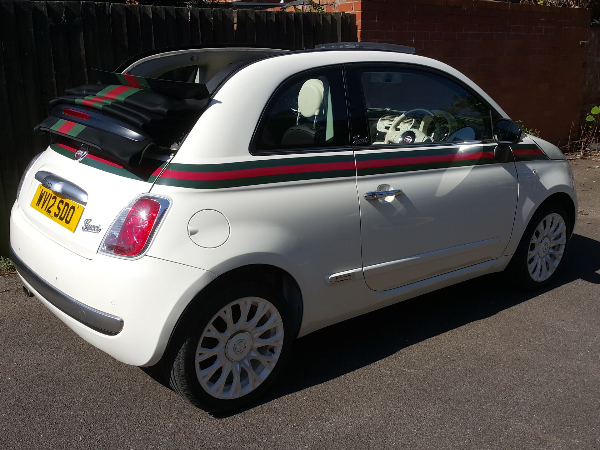 *NEXT BID WINS* FIAT 500C 1.2 BY GUCCI 2DR (CAT C) - Image 7 of 20