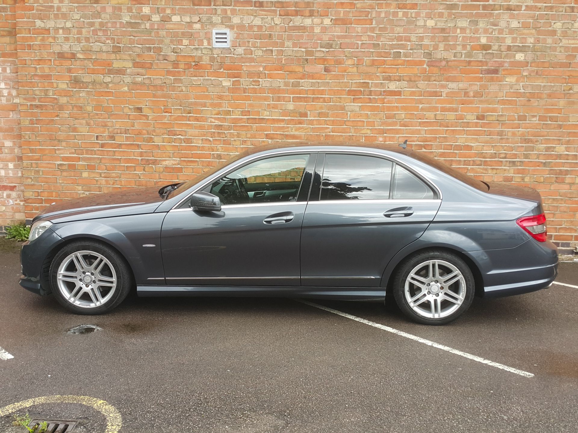 *NEXT BID WINS* MERCEDES-BENZ C220 BLUE EFFICIENCY SPORT CDI 4Dr DIESEL - Image 4 of 19