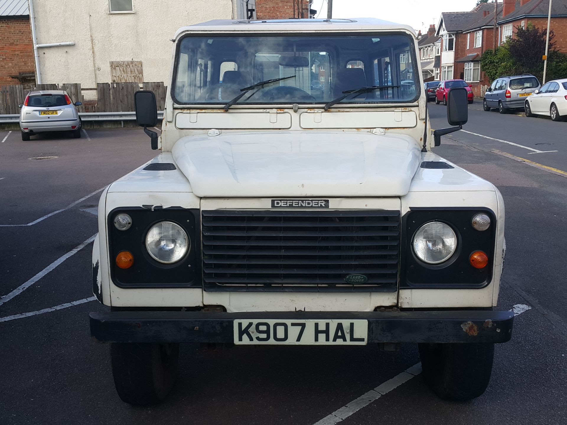 LAND ROVER DEFENDER 90 TURBO DIESEL 2.5 - Image 2 of 20