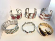 Set of 6 mixed Bangles