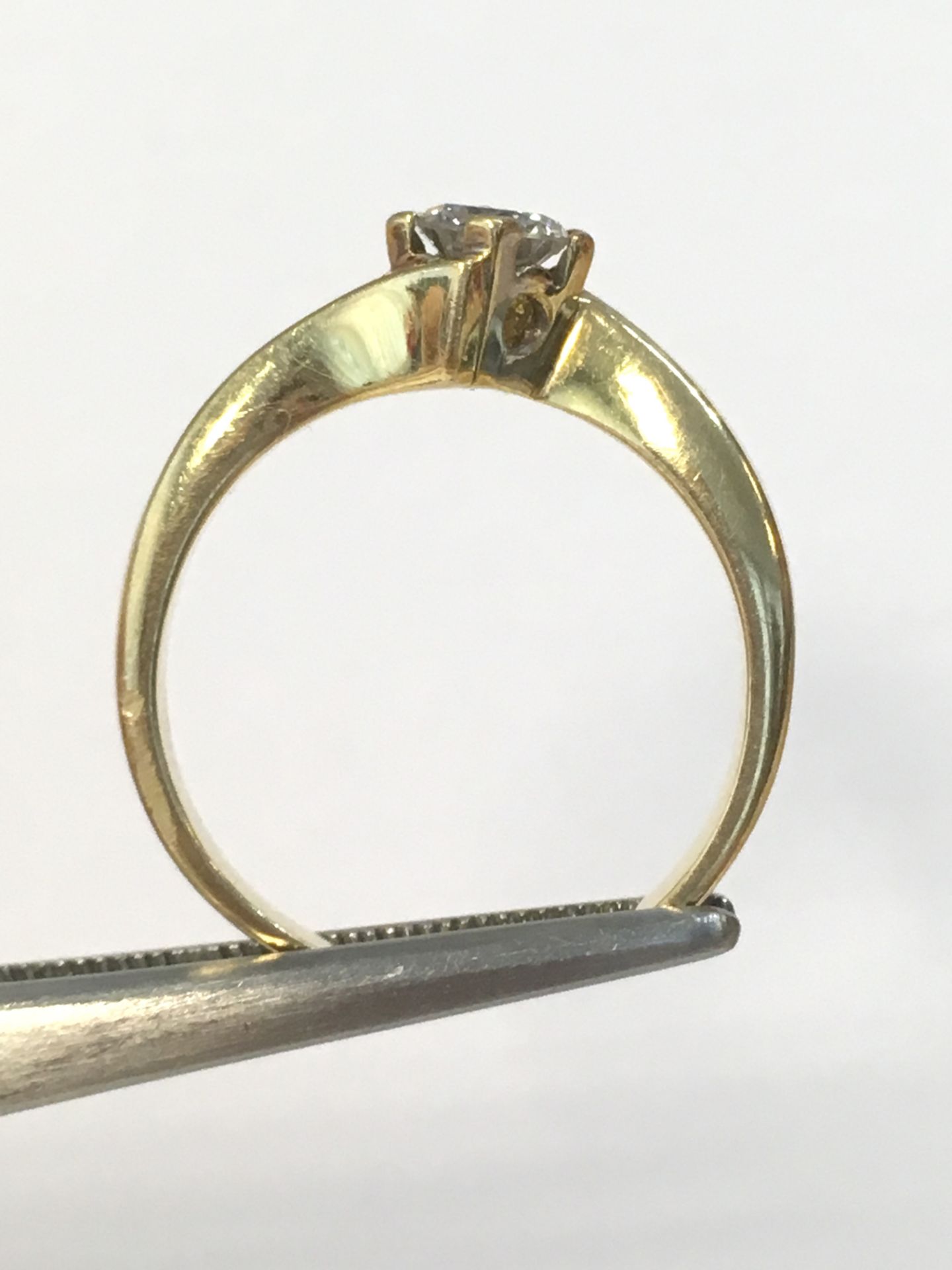 10K Yellow Gold Ring with 0.28Ct Diamond - Image 3 of 3