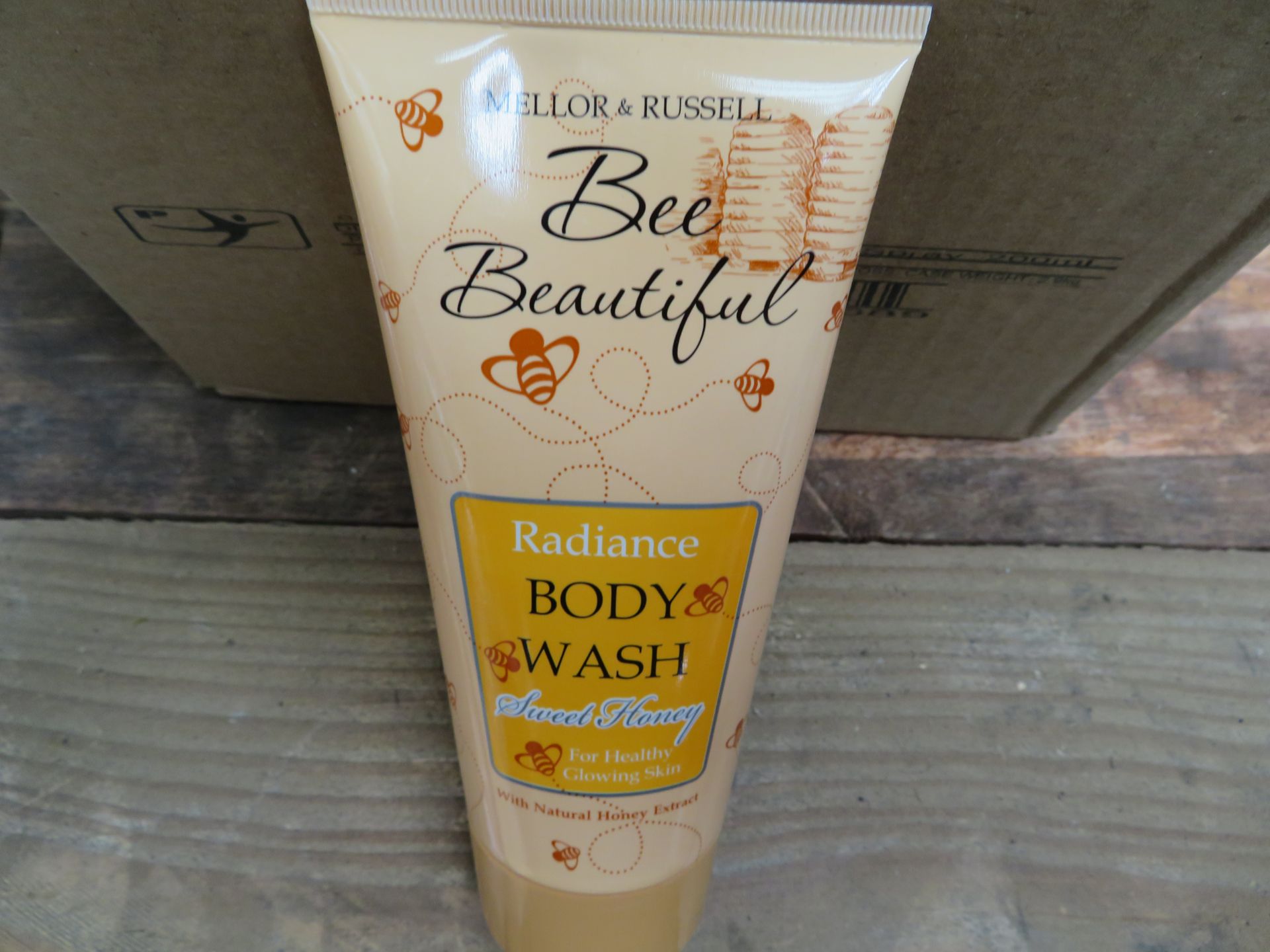 192 x Mellor & Russell Bee Beautiful Radiance Body Wash Sweet Honey with Natural Honey Extract. - Bild 3 aus 3