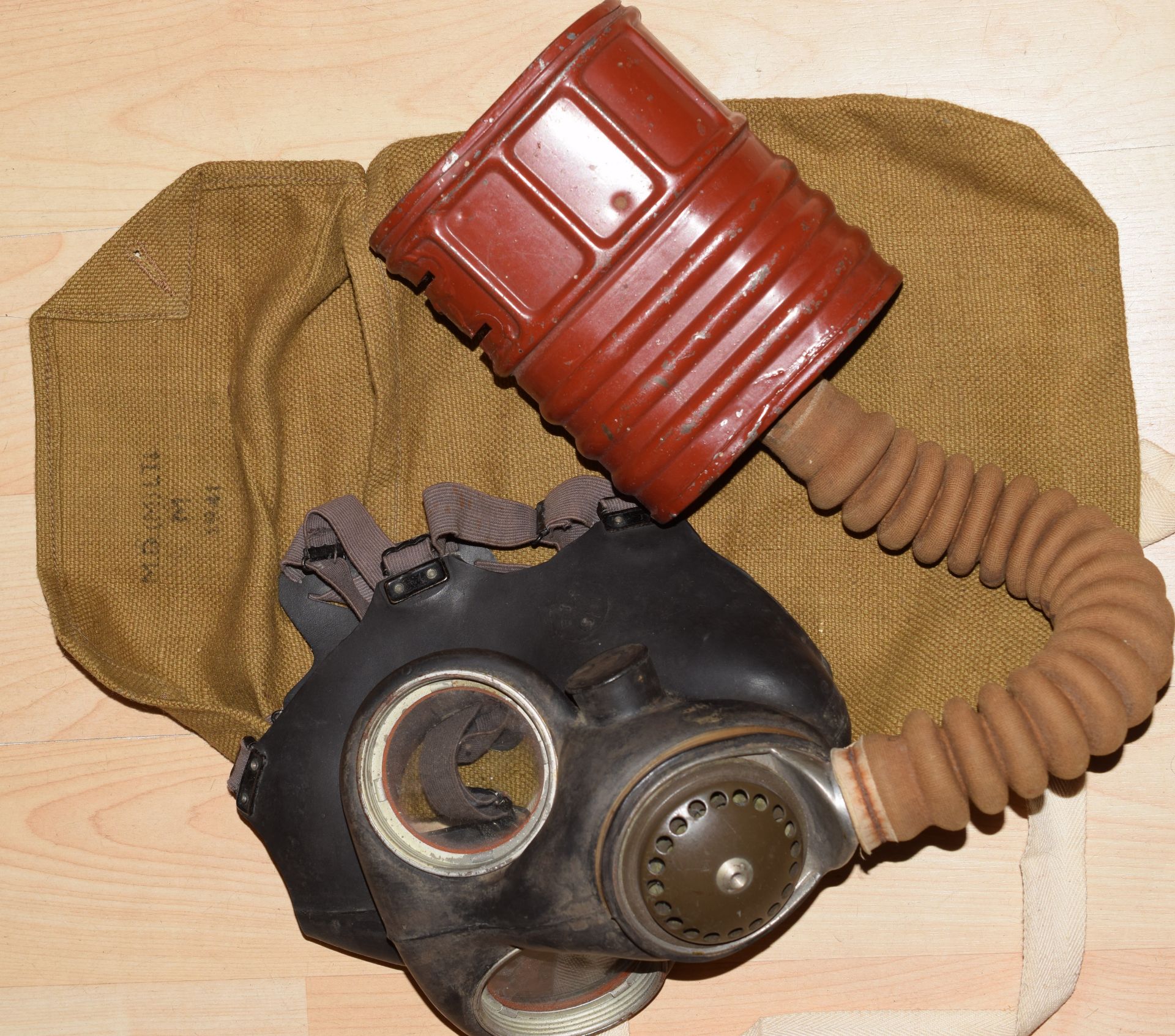 WW2 Spitfire Pilot's Gun Camera And Memorabilia (Multiple Images 1 of 31) - Image 14 of 31