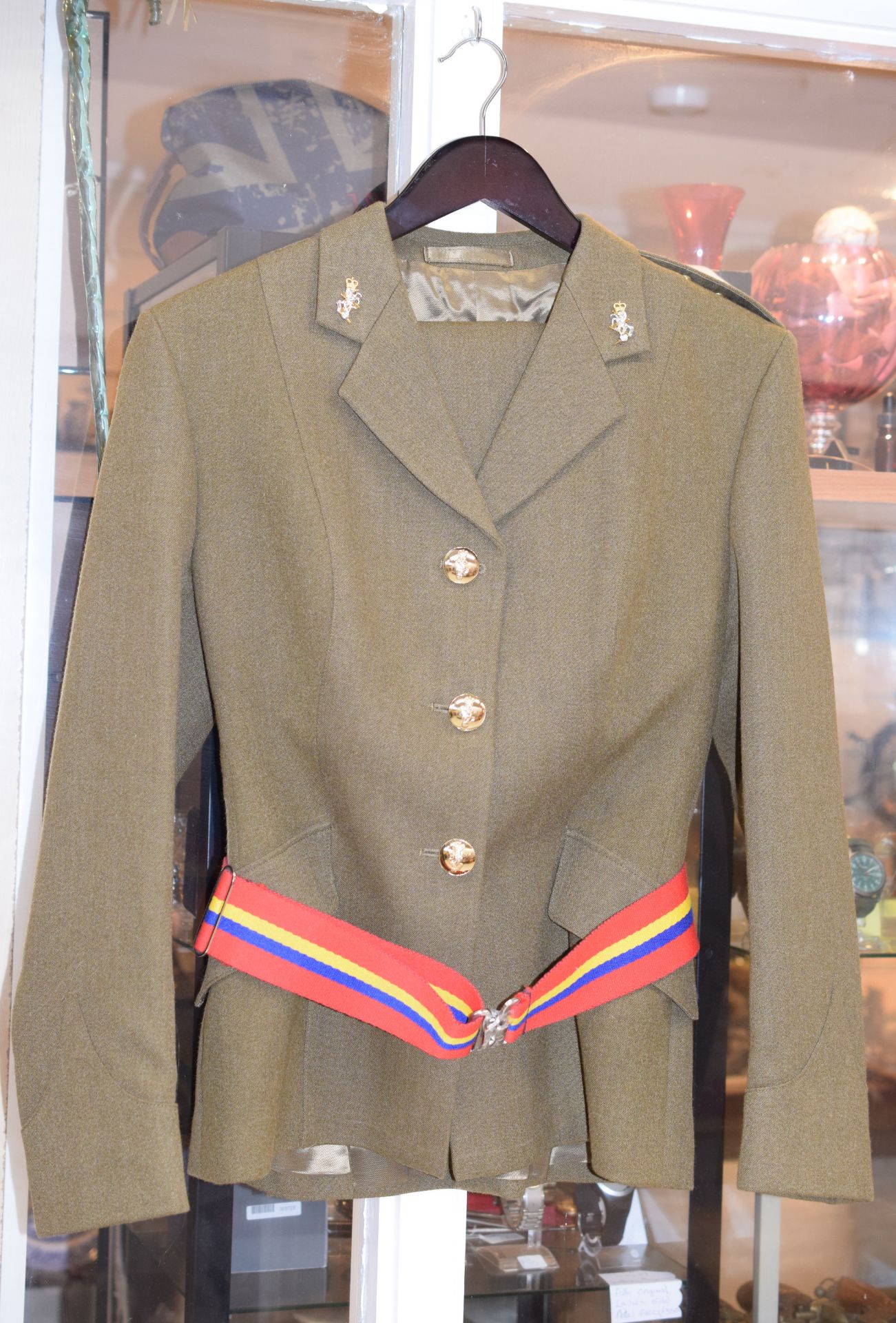 Female Army Officers UniformWith Skirt And Belt