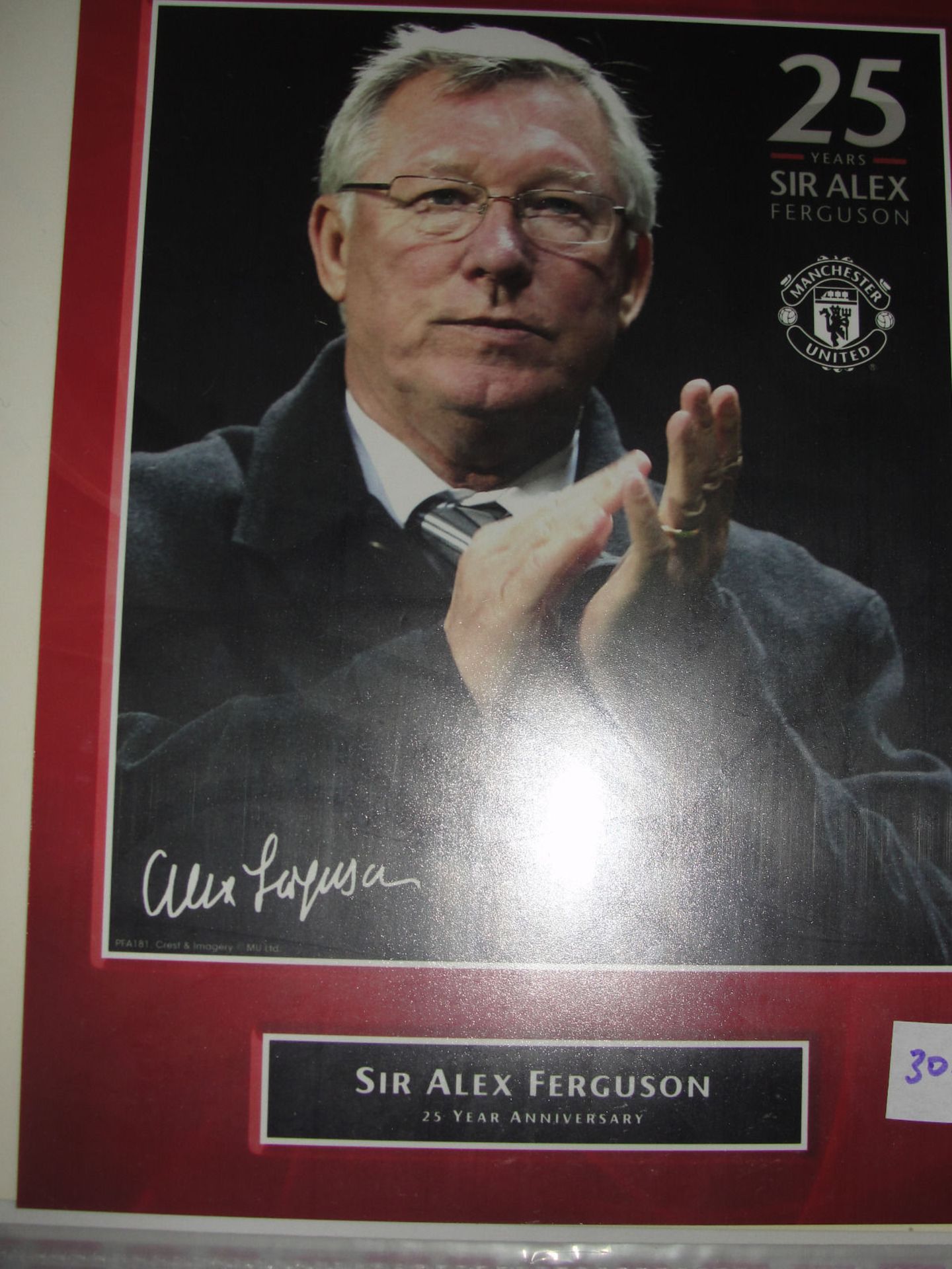 Manchester United FC Memorabilia/Signed Photograph - Image 6 of 8