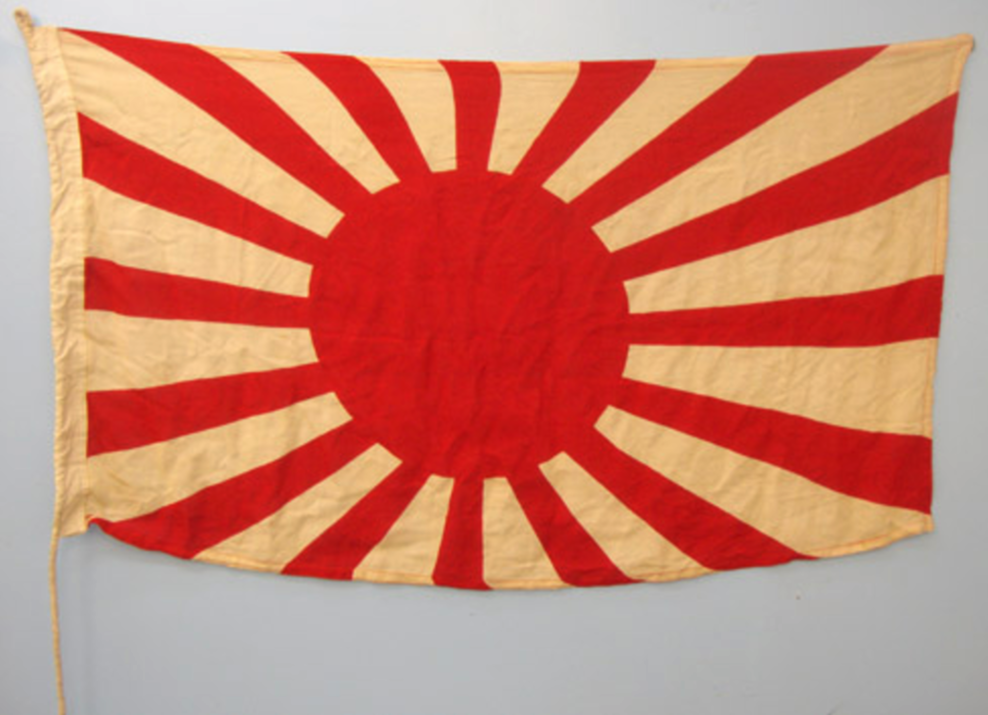Original WW2 Japanese 'Sun Burst' Silk War/Campaign Flag - Image 2 of 3
