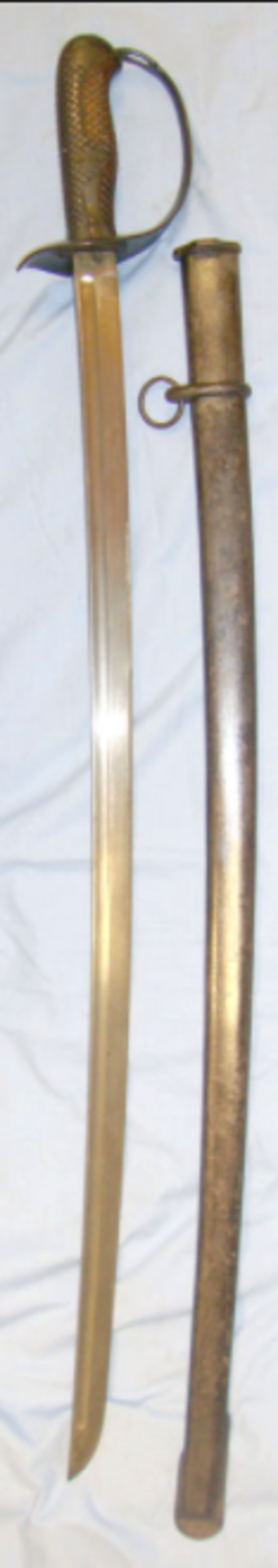 WW2 Japanese Cavalry Trooper's / Mounted Police Sword & Scabbard. Sn 8068 8068 A great condition,
