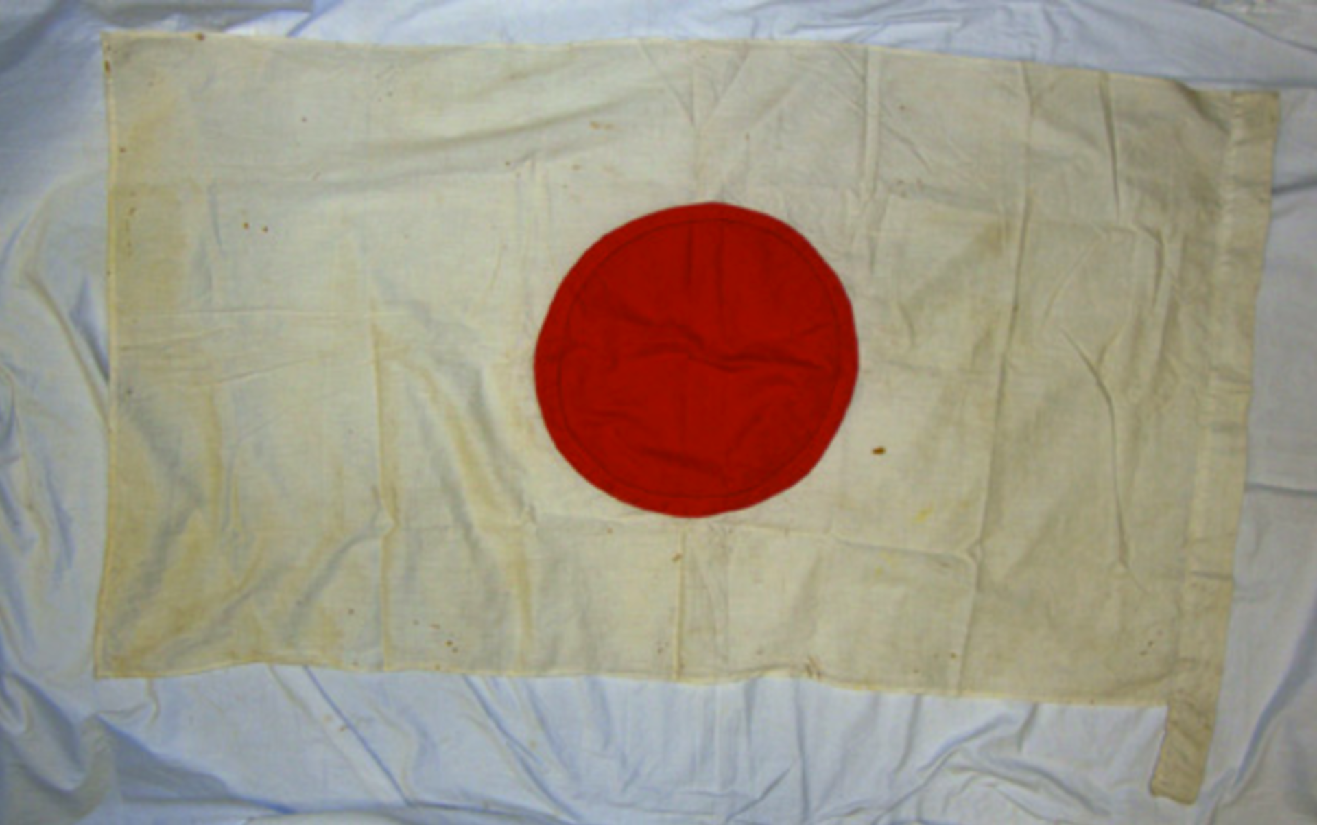 Captured, WW2 Japanese Battle Flag / Ensign Of The Empire of Japan - Image 2 of 3