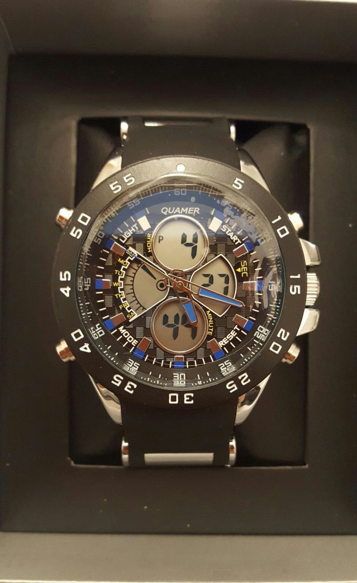BRAND NEW QUAMER GENTS MULTI FUNCTIONAL DIGITAL WATCH, BLUE/ BLACK FACE WITH BLACK/ SILVER STRAP,