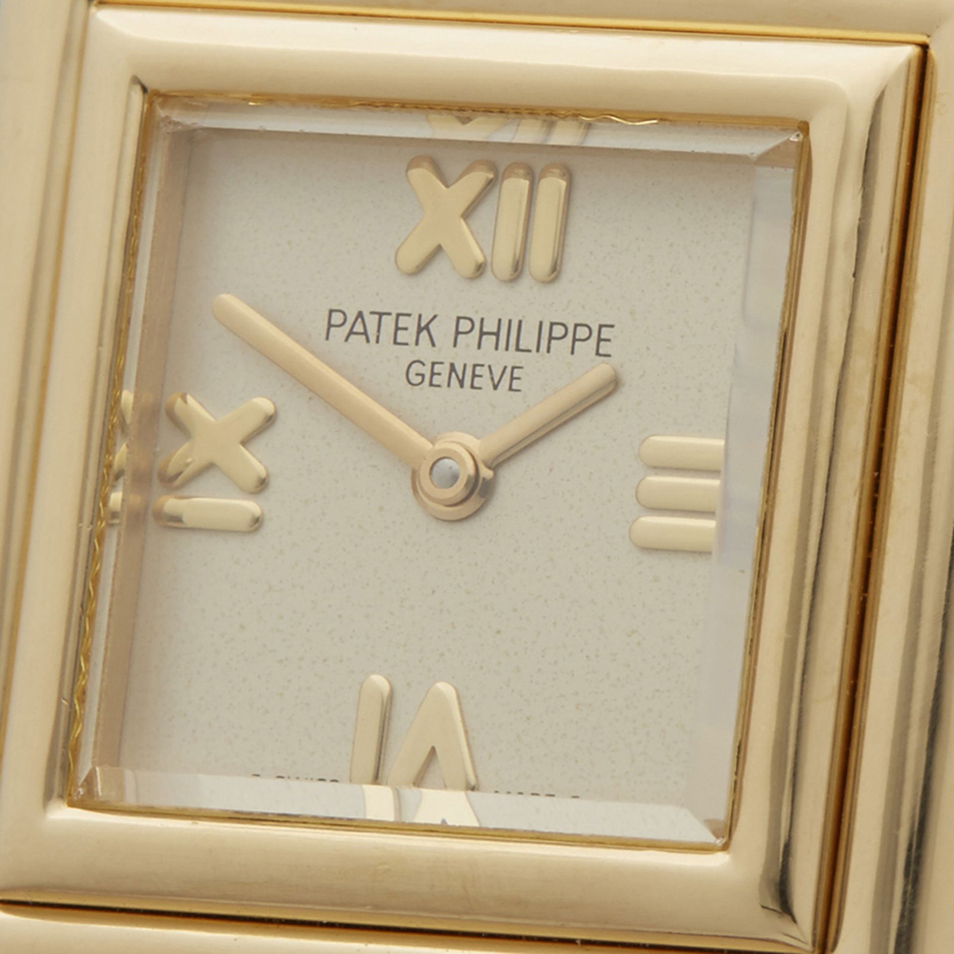 Patek Philippe Gondolo 25mm 18k Yellow Gold - Image 3 of 8