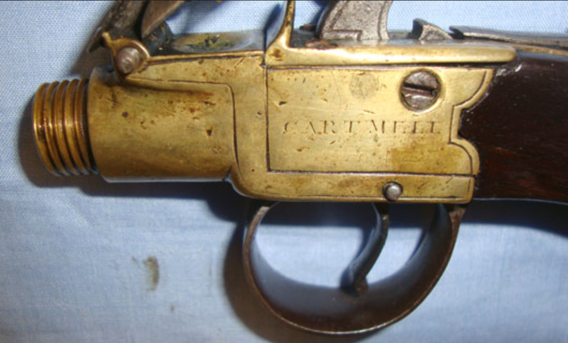 1817-1827 English, Brass Framed Flintlock Pocket Pistol With Screw Off Barrel - Image 2 of 3