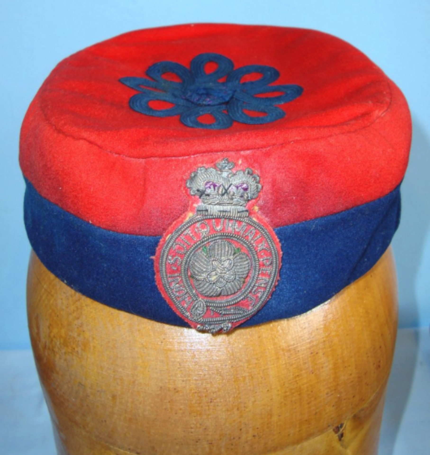 Victorian Royal Fusiliers OfficerÕs Uniform Pill Box Hat With Regimental Badge By White London