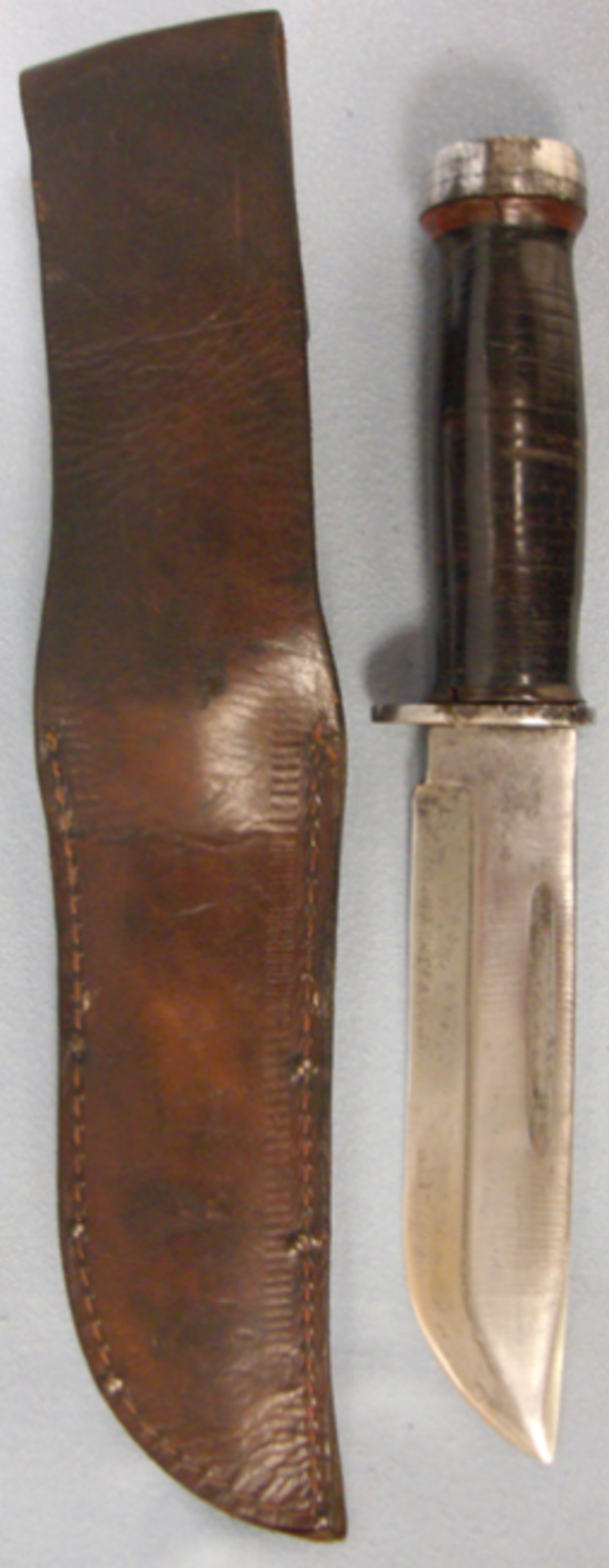 WW2 American Cattaraugus Commando Fighting Knife P225G & Scabbard - Image 3 of 3